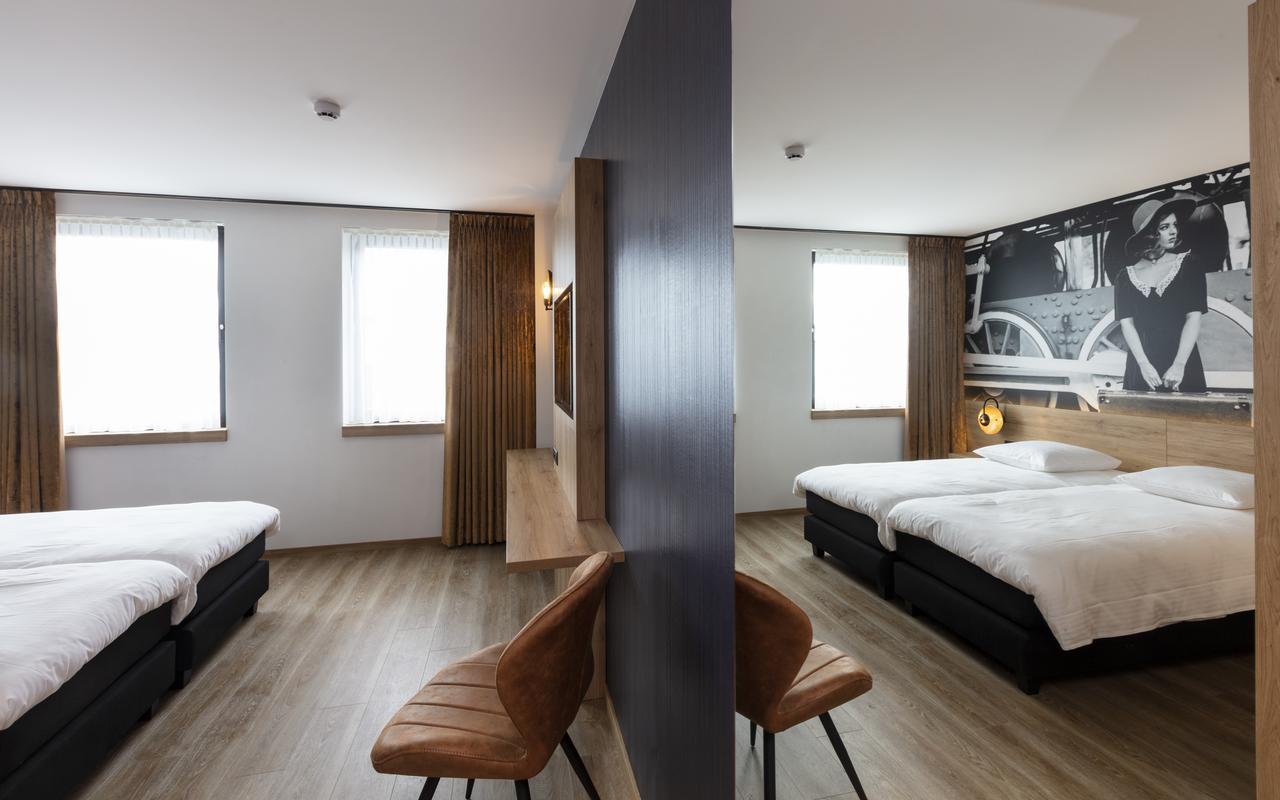 Hotel Leo Station, Villa Et Annexes Bastogne Zewnętrze zdjęcie